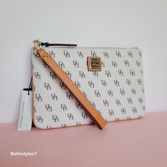 DOONEY & BOURKE Blakely Signature Logo Print Large Wristlet- Bone color ⭐ - Picture 2 of 16